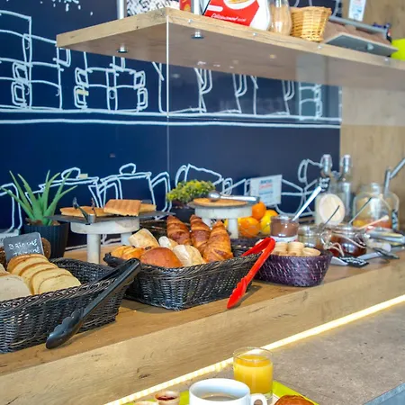 Ibis Budget St Raphaël Centre Tassigny Hotel Fréjus