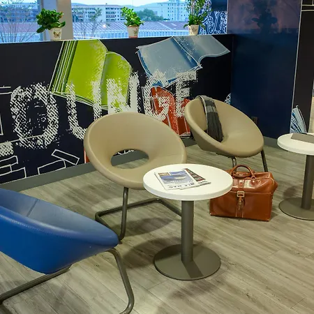 Ibis Budget St Raphael Centre Et 2* Fréjus