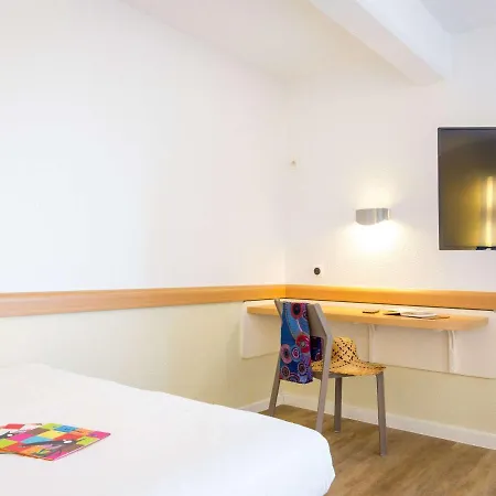 Ibis Budget St Raphael Centre Et Otel