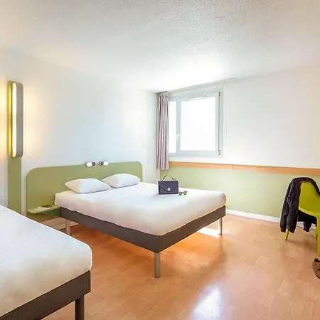 Ibis Budget St Raphael Centre Et 2* Fréjus