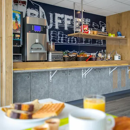 Otel Ibis Budget St Raphael Centre Et 2*