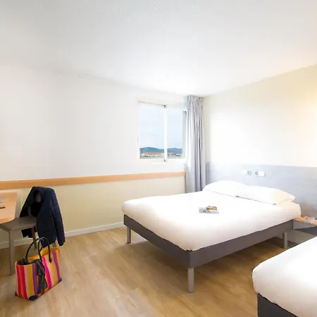Ibis Budget St Raphael Centre Et Otel