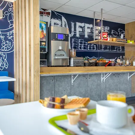 Ibis Budget St Raphael Centre Et Otel 2*